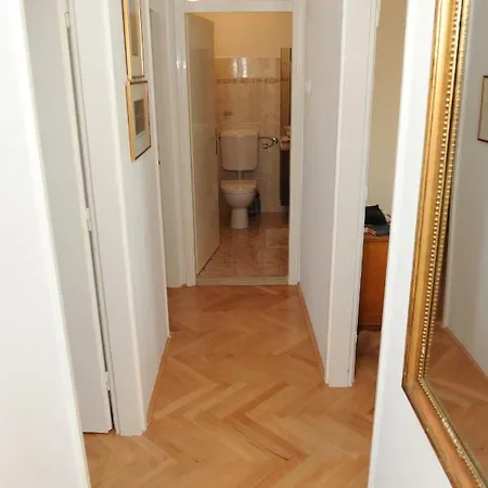 Apartma Oma